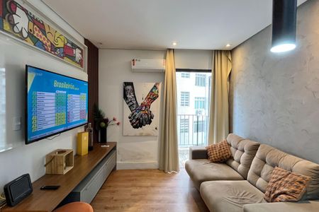 Sala de apartamento para alugar com 1 quarto, 42m² em Gonzaga, Santos