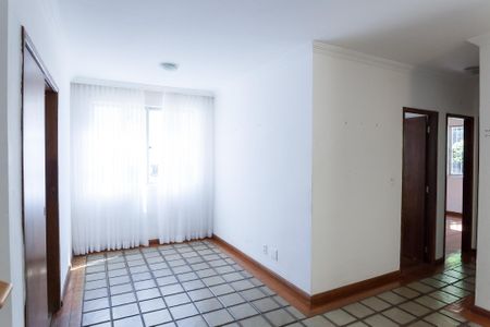 Sala de apartamento à venda com 3 quartos, 80m² em Estoril, Belo Horizonte