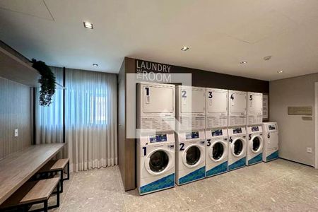 Studio para alugar com 25m², 1 quarto e sem vaga Studio para alugar com 25m², 1 quarto e sem vagaLavanderia