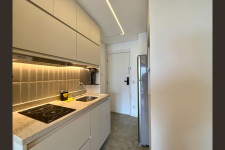 Studio para alugar com 25m², 1 quarto e sem vaga Studio para alugar com 25m², 1 quarto e sem vagaCozinha