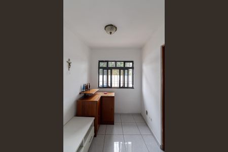 Casa à venda com 150m², 3 quartos e 2 vagas Casa à venda com 150m², 3 quartos e 2 vagasCasa 1 - Escritório