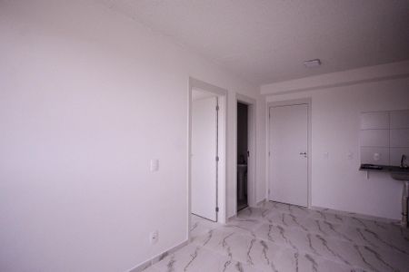 Sala/Cozinha  de apartamento para alugar com 2 quartos, 37m² em Vila Moraes, São Paulo