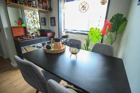 Apartamento à venda com 50m², 2 quartos e 1 vaga Apartamento à venda com 50m², 2 quartos e 1 vagaSala