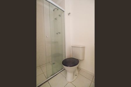 Apartamento para alugar com 57m², 2 quartos e 1 vaga Apartamento para alugar com 57m², 2 quartos e 1 vagaBanheiro da Suíte