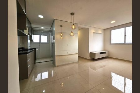 Sala de apartamento para alugar com 2 quartos, 40m² em Jardim Germania, São Paulo