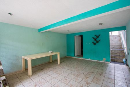 Casa para alugar com 100m², 2 quartos e 2 vagasÁrea comum