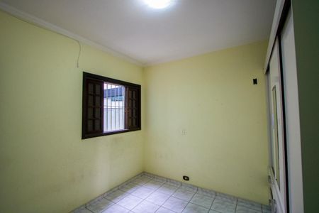 Casa para alugar com 100m², 2 quartos e 2 vagasQuarto 2