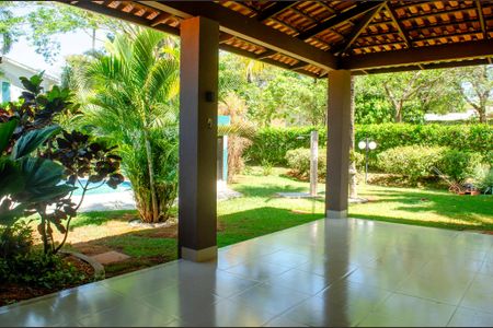 Casa de condomínio para alugar com 1200m², 6 quartos e 3 vagas Casa de condomínio para alugar com 1200m², 6 quartos e 3 vagasÁrea comum