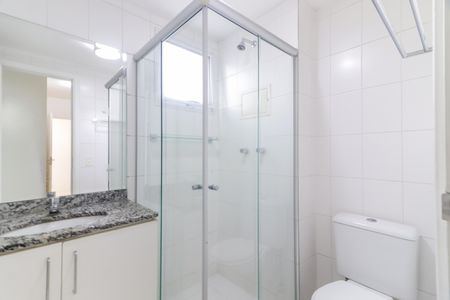 Apartamento à venda com 108m², 4 quartos e 2 vagas Apartamento à venda com 108m², 4 quartos e 2 vagasBanheiro da Suíte