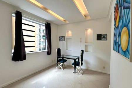 Sala de apartamento à venda com 1 quarto, 38m² em Copacabana, Rio de Janeiro