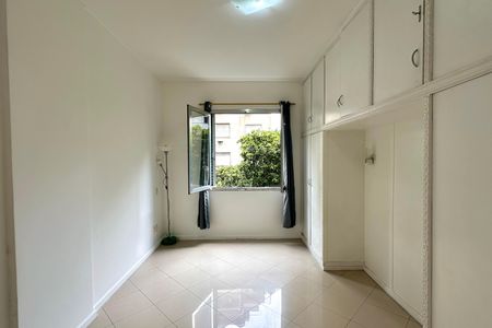 Quarto 1 de apartamento à venda com 1 quarto, 38m² em Copacabana, Rio de Janeiro