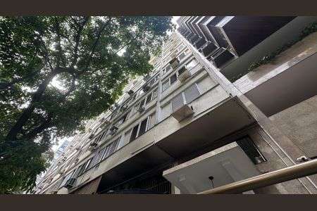 Apartamento à venda com 38m², 1 quarto e sem vaga Apartamento à venda com 38m², 1 quarto e sem vagaFachada
