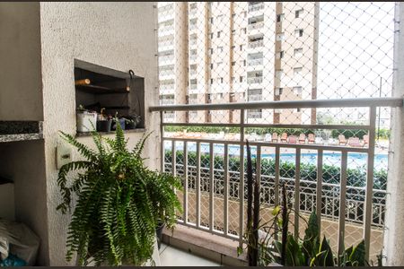 Varanda da Sala de apartamento à venda com 3 quartos, 72m² em Jardim Tupanci, Barueri