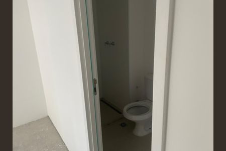 Apartamento à venda com 70m², 2 quartos e 1 vaga Apartamento à venda com 70m², 2 quartos e 1 vagaBanheiro