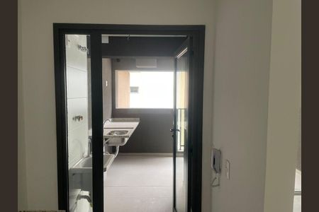 Apartamento à venda com 70m², 2 quartos e 1 vaga Apartamento à venda com 70m², 2 quartos e 1 vagaLavanderia