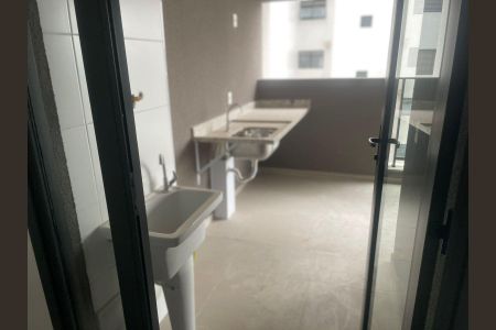 Apartamento à venda com 70m², 2 quartos e 1 vaga Apartamento à venda com 70m², 2 quartos e 1 vagaLavanderia