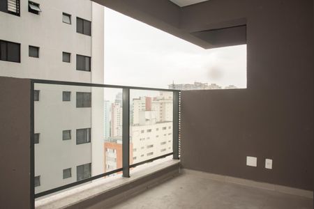 Apartamento à venda com 70m², 2 quartos e 1 vagaVaranda