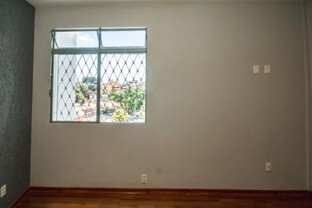 Sala de apartamento para alugar com 3 quartos, 69m² em Nova Cachoeirinha, Belo Horizonte