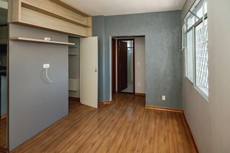 salSala de apartamento para alugar com 3 quartos, 69m² em Nova Cachoeirinha, Belo Horizonte