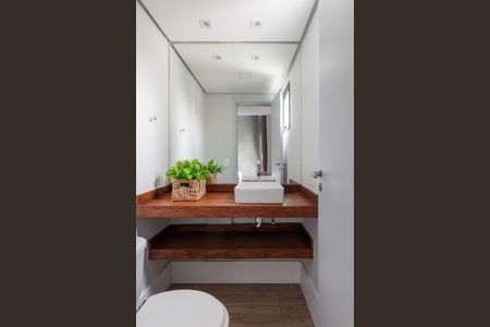 Lavabo de apartamento para alugar com 2 quartos, 80m² em Pinheiros, São Paulo