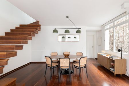 Sala de casa para alugar com 4 quartos, 180m² em Jardim America, São Paulo