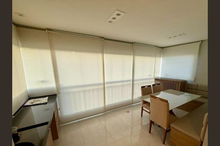 Apartamento à venda com 2 quartos, 64m² em Chácara Santo Antônio (Zona Leste), São Paulo