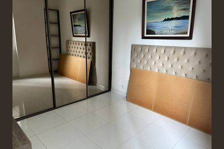 Apartamento à venda com 68m², 2 quartos e sem vaga