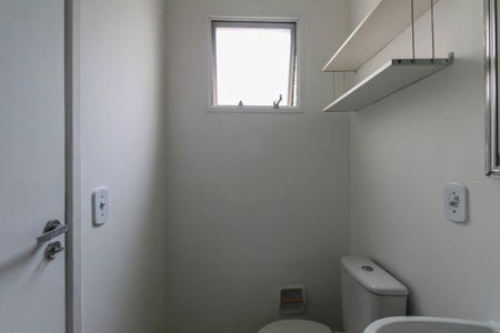 Apartamento para alugar com 68m², 2 quartos e 1 vaga Apartamento para alugar com 68m², 2 quartos e 1 vagaBanheiro