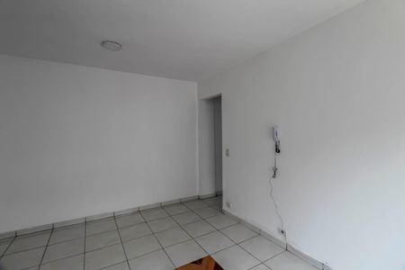 Apartamento para alugar com 68m², 2 quartos e 1 vaga Apartamento para alugar com 68m², 2 quartos e 1 vagaSala