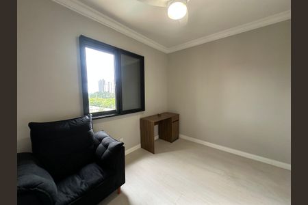 Quarto 1 de apartamento para alugar com 2 quartos, 60m² em Jardim Tupanci, Barueri