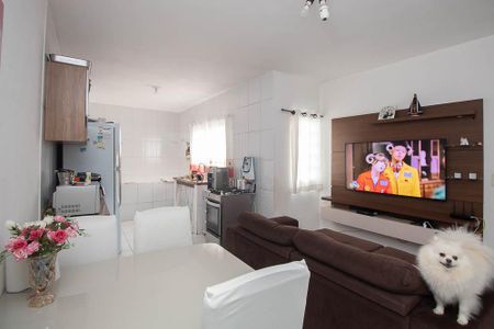 Casa à venda com 119m², 3 quartos e 1 vaga Casa à venda com 119m², 3 quartos e 1 vagaSala / Cozinha casa 2