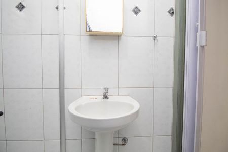 Casa à venda com 119m², 3 quartos e 1 vaga Casa à venda com 119m², 3 quartos e 1 vagaBanheiro 1