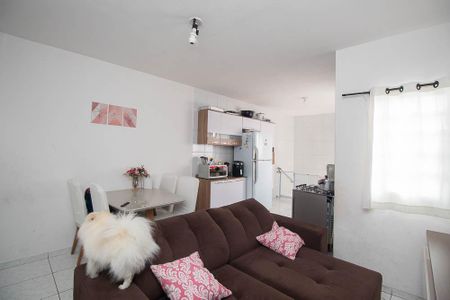 Casa à venda com 119m², 3 quartos e 1 vaga Casa à venda com 119m², 3 quartos e 1 vagaSala / Cozinha casa 2