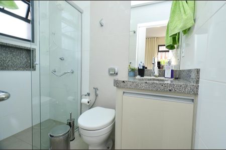 Apartamento à venda com 93m², 3 quartos e 1 vagaBanheiro da Suite