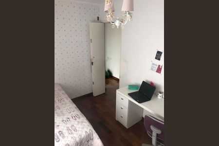 Casa à venda com 4 quartos, 150m² em Jardim Aeroporto, São Paulo