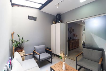 Casa à venda com 107m², 3 quartos e 2 vagas Casa à venda com 107m², 3 quartos e 2 vagasÁrea comum