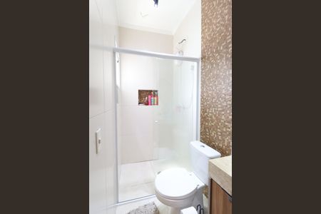 Casa à venda com 107m², 3 quartos e 2 vagas Casa à venda com 107m², 3 quartos e 2 vagasBanheiro da Suíte 1