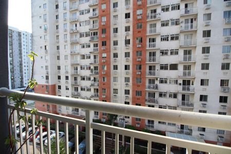 Varanda de apartamento à venda com 2 quartos, 48m² em Jacarepaguá, Rio de Janeiro