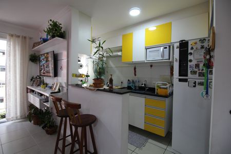 Apartamento à venda com 48m², 2 quartos e 1 vagaCozinha