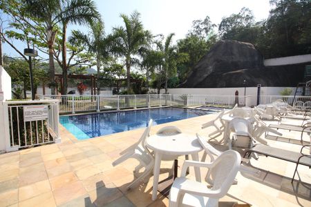 Apartamento à venda com 48m², 2 quartos e 1 vagaPiscina