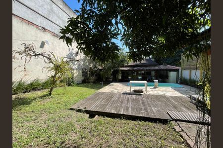 Casa à venda com 1 quarto, 80m² em Badu, Niterói