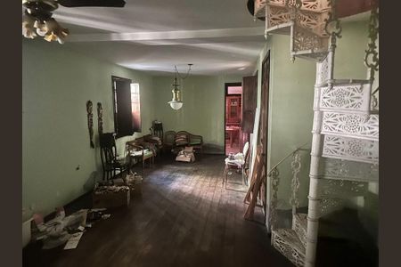 Casa à venda com 1 quarto, 96m² em Santa Rosa, Niterói