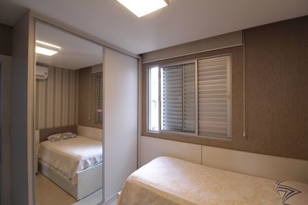 Apartamento à venda com 180m², 3 quartos e 4 vagasSuite 2