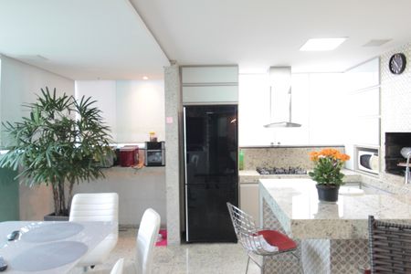 Apartamento à venda com 180m², 3 quartos e 4 vagasÁrea Gourmet