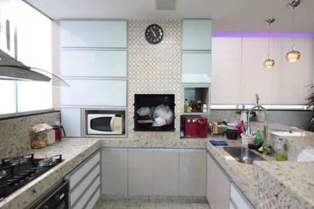 Apartamento à venda com 180m², 3 quartos e 4 vagasÁrea Gourmet