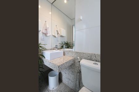 Apartamento à venda com 180m², 3 quartos e 4 vagasLavabo