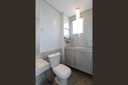 Apartamento à venda com 180m², 3 quartos e 4 vagasLavabo