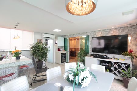 Apartamento à venda com 180m², 3 quartos e 4 vagasÁrea Gourmet