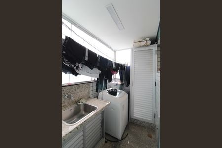 Apartamento à venda com 180m², 3 quartos e 4 vagasÁrea de Serviço