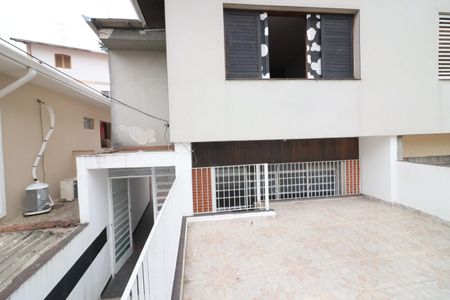 Casa à venda com 160m², 4 quartos e 2 vagasQuintal